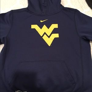 Youth WV sweatshirt size Medium